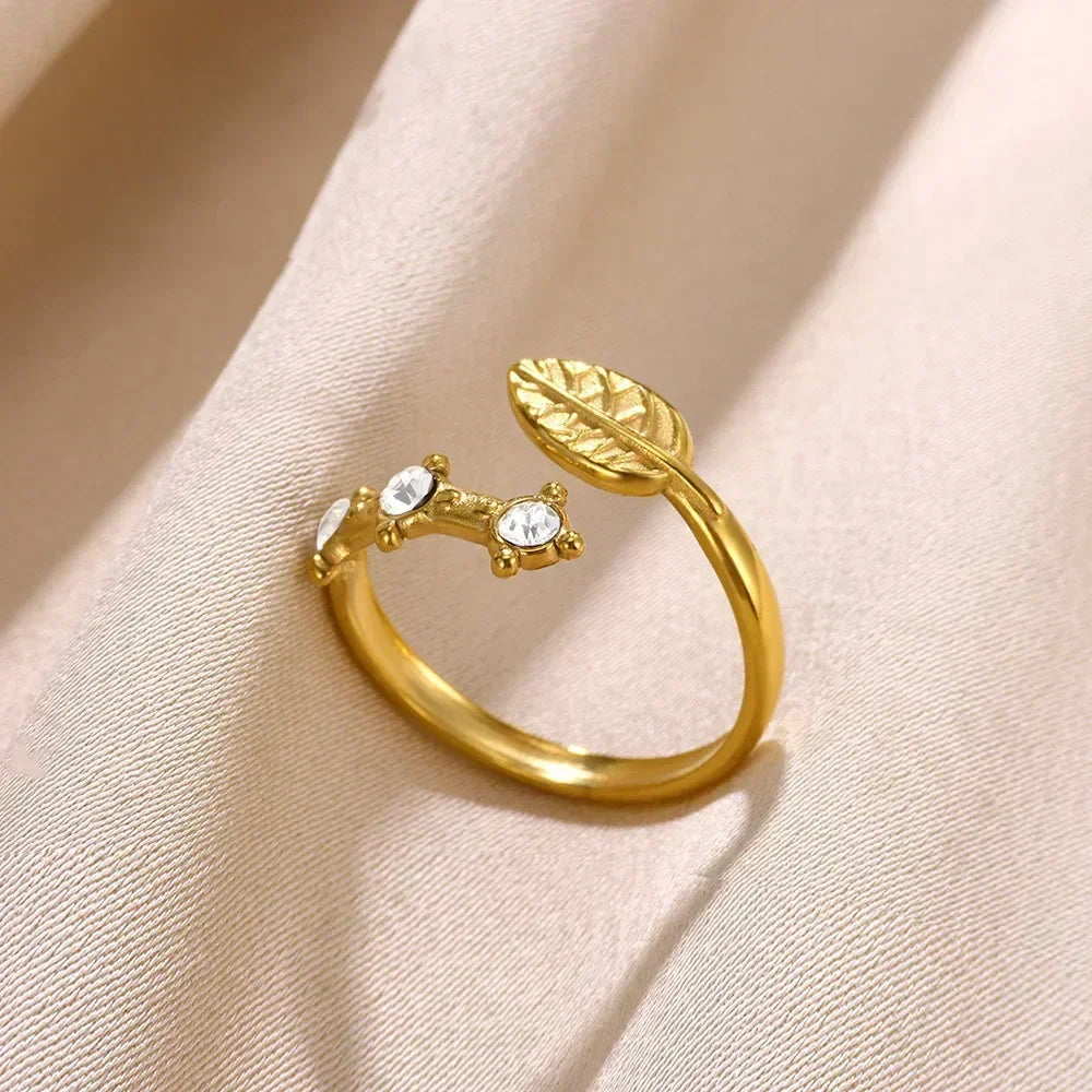 Stainless Steel Flower Open Ring Women Gold Geometric Hollow Jewelry