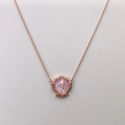 Shell Shaped Pendant Necklace Women Fashion Jewelry Unique Gift Chain